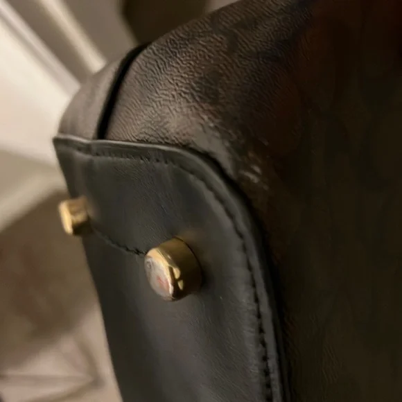 Coach Avenue Brown Carryall in Signature Canvas - Picture 5 of 16